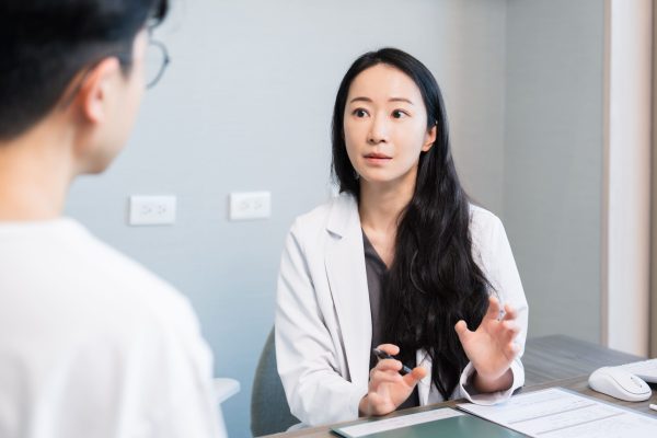 陳詠婷醫師